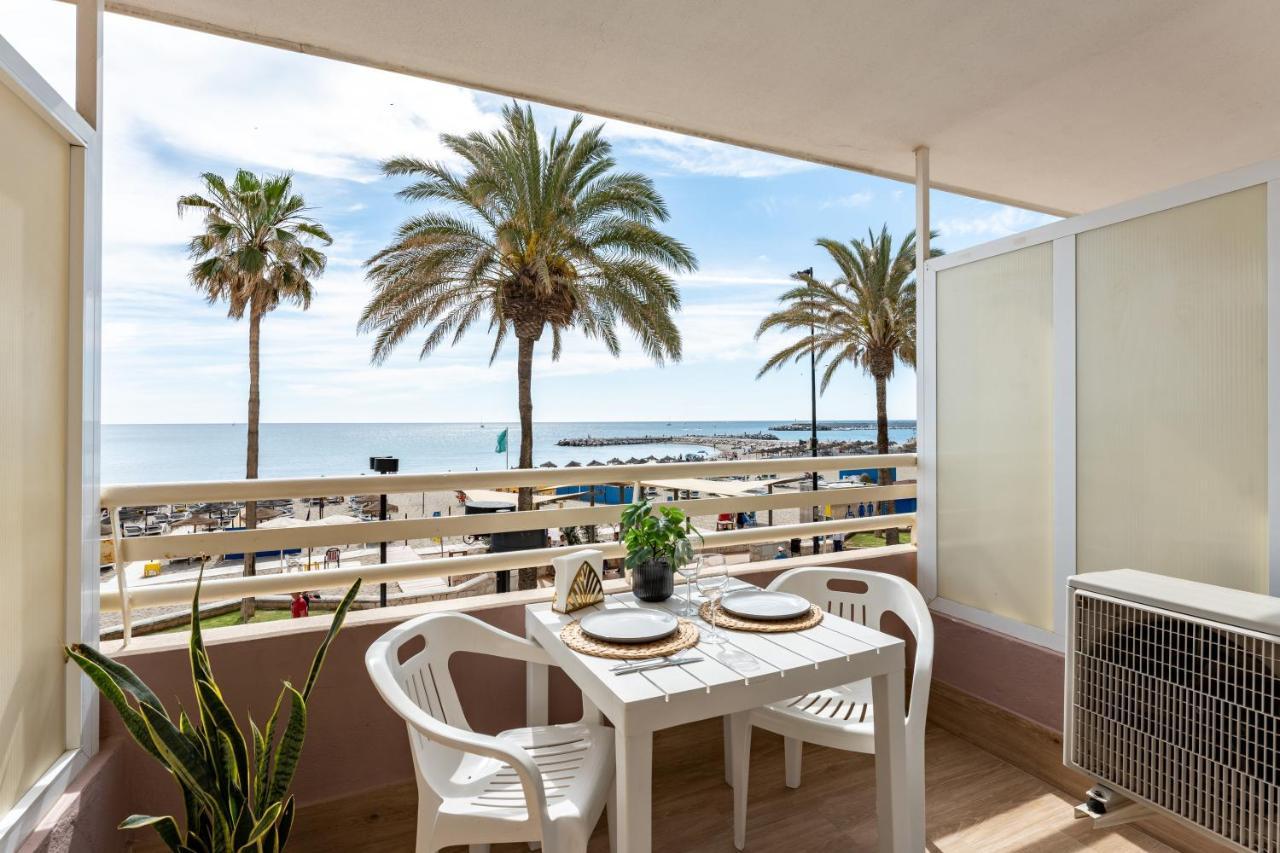 Beach Front Holiday Studio Fuengirola Esterno foto